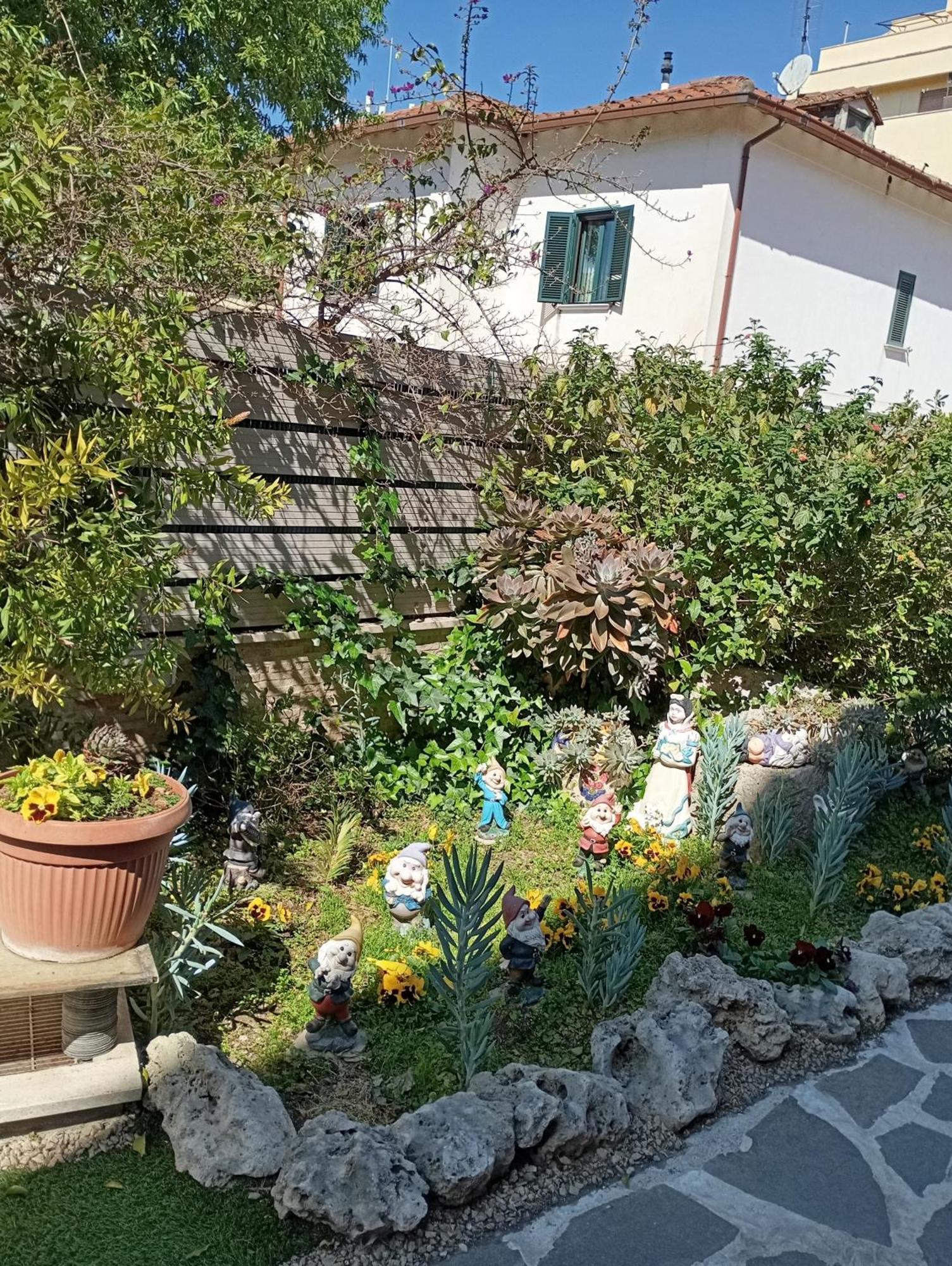 Acomodação com café da manhã  Verdoni Di Gabriela Roma